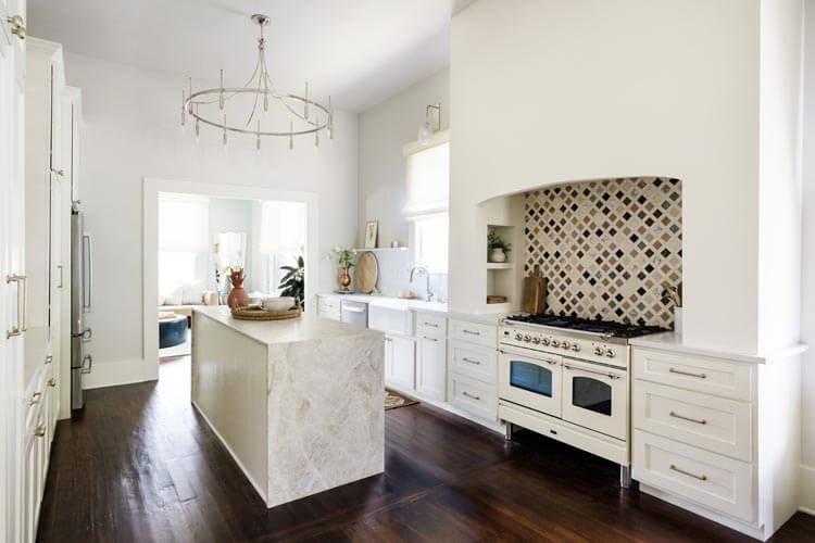 KimxMHP064 Ruvati Shines on HGTV’s ‘Why the Heck Did I Buy This House?’ Featuring Designer Kim Wolfe