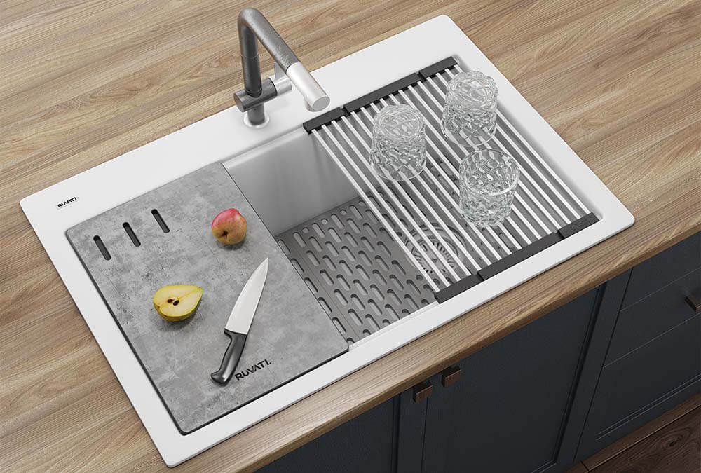 Benefits of a Slope Bottom® Sink Benefits of a Slope Bottom® Sink