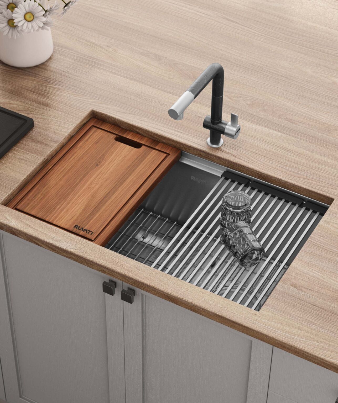 How to Clean and Care for Your Wood Cutting Board in 2024 How to Clean and Care for Your Wood Cutting Board in 2024