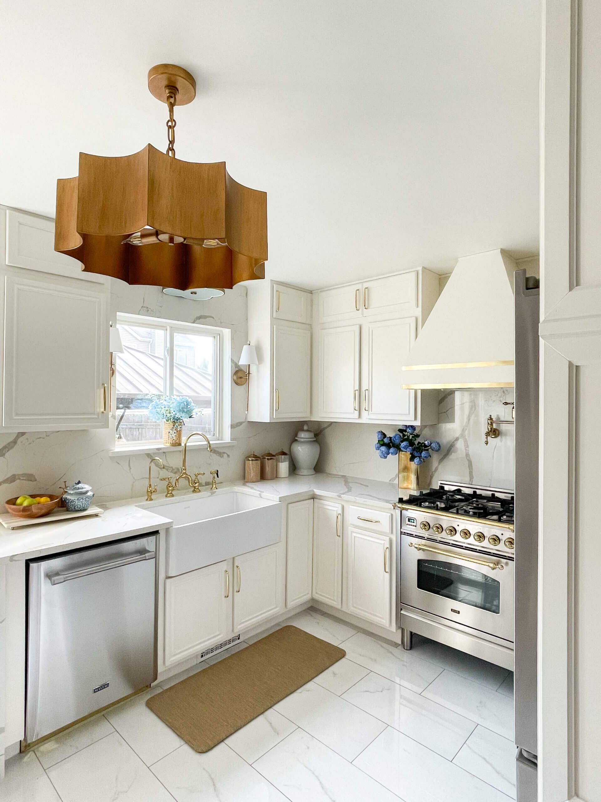 Featured Build - Fireclay Farmhouse